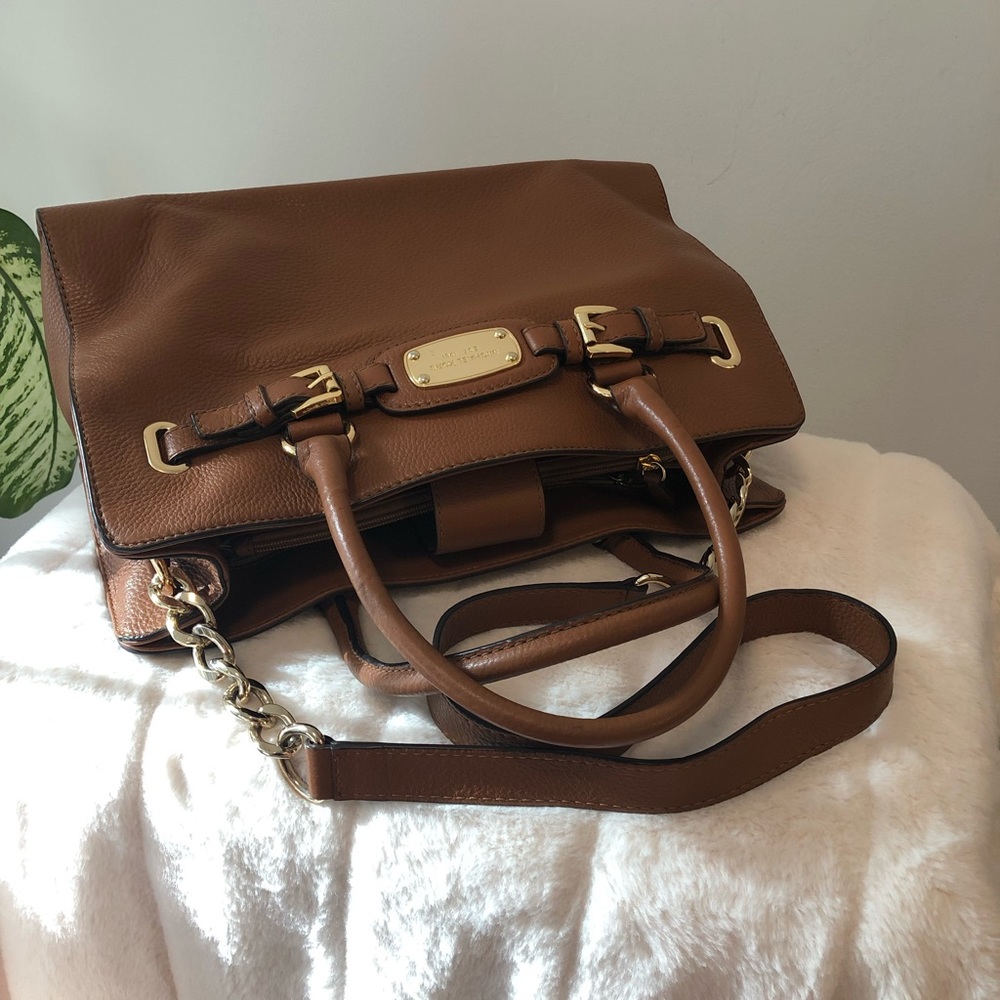 Michael Kors Hamilton Tote - Picture 3 of 9